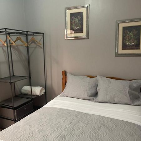 Relax In Downtown Alajuela 5 Min Near The Airport Exterior photo
